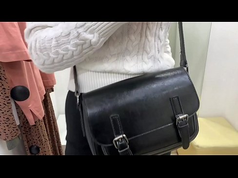 ❤️ Masturbazione publica di a ghjovana cagna FeralBerry cù un dildo in a sala di prove ️ Video sessu à porn co.fotonovelasxxx.ru ❌