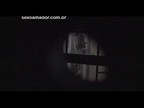 ❤️ Blondie hè videoregistrata in segretu da un voyeur di u quartieru nascostu daretu à i mattoni cavi ️ Video sessu à porn co.fotonovelasxxx.ru ❌